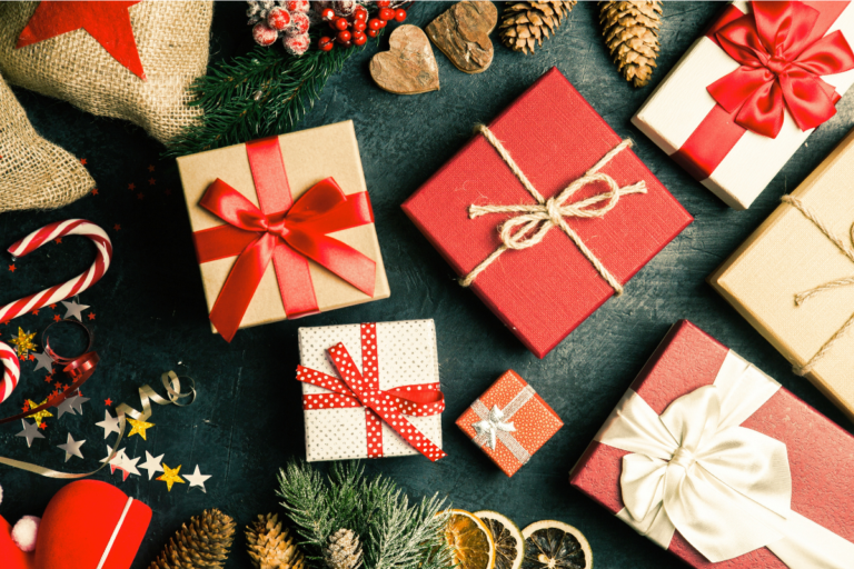 Gifts & Decor